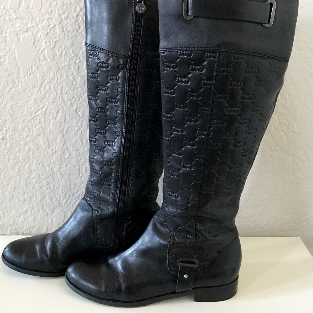 Etienne Aigner Boots size 6